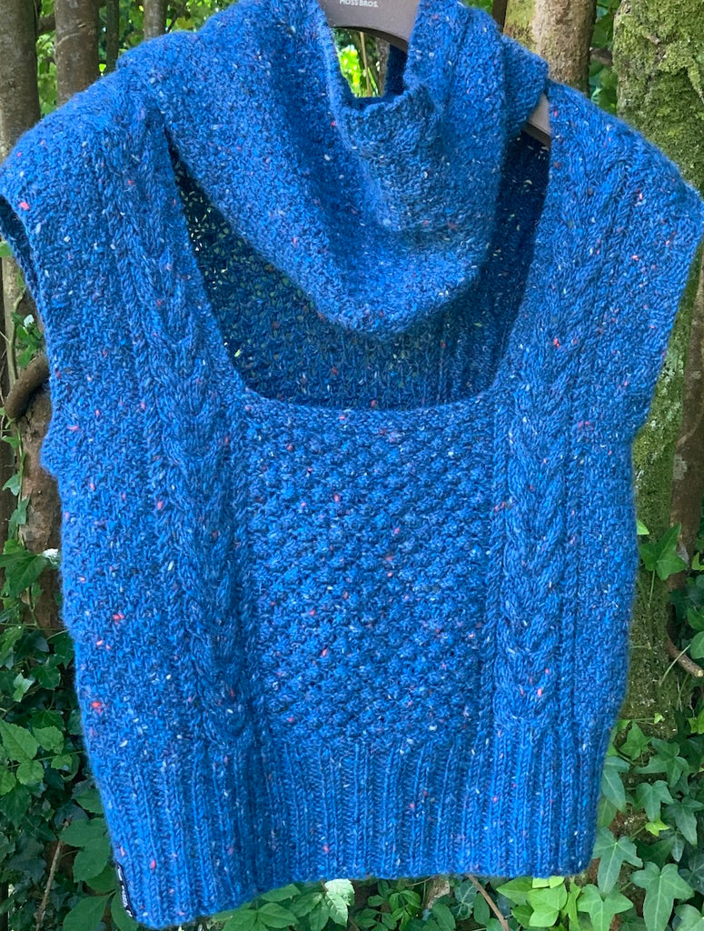 Aran Sleeveless Blue Hooded Top